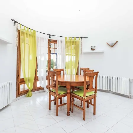 Villa Delfin