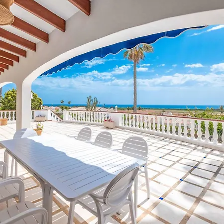 Delfin Villa Alaior